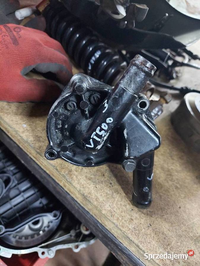 Honda VT 500 pompa wody wirnik obudowa pompy Jelenia Góra