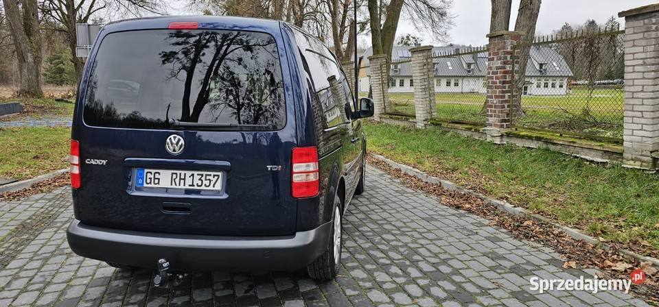 Świeżo sprowadzony VW Caddy z 2014 roku 16 TDI radio Caddy Krasnobród