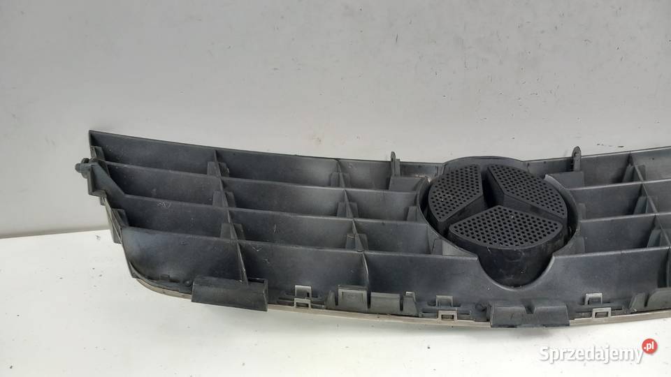 MERCEDES W203 LIFT COUPE ATRAPA GRILL 755 Części samochodowe Zbierkowo