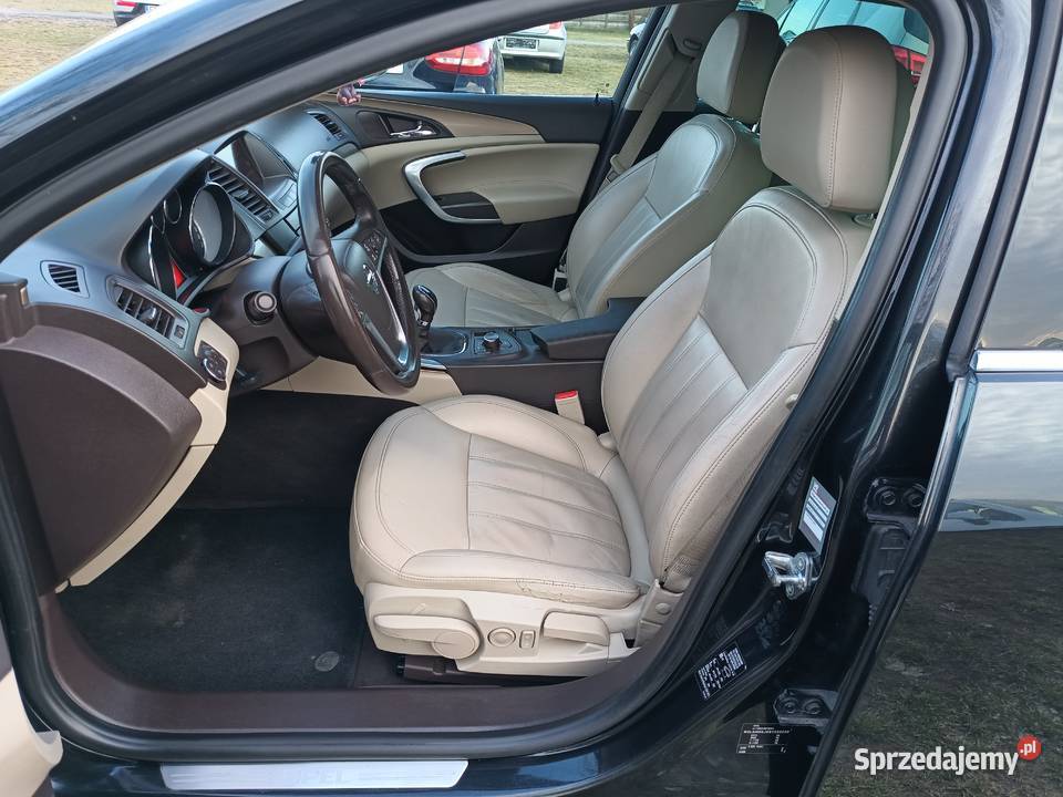 Opel Insignia Sports Turner 20 CDTI Rok produkcji 2010 Podkonice Miejskie
