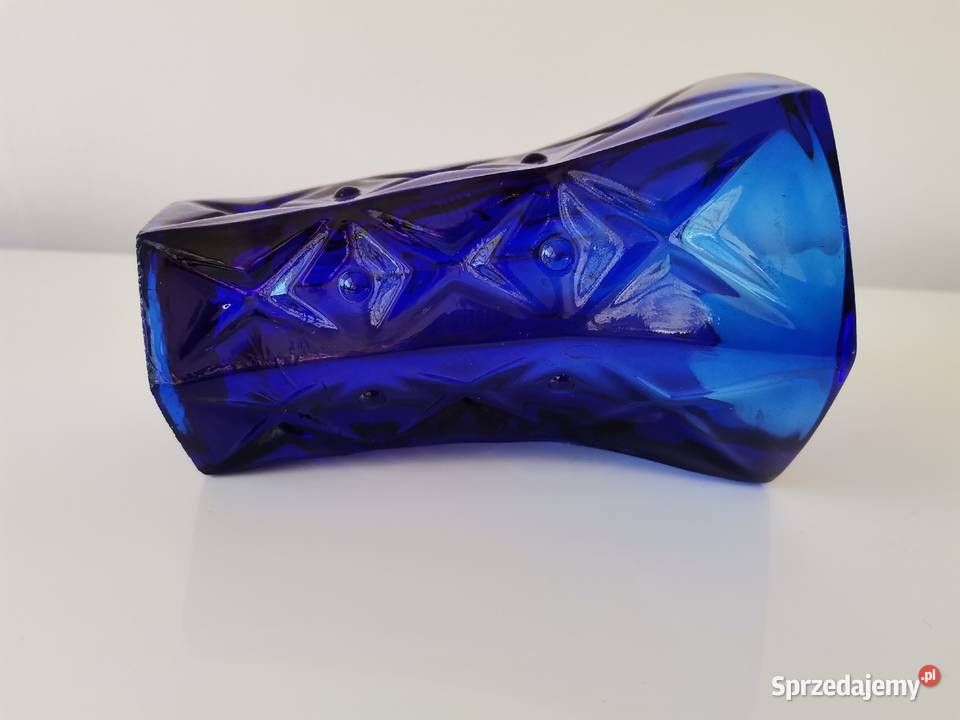 Stary niebieski wazon szkło kobaltowe HSG Porcelana i szkło Katowice