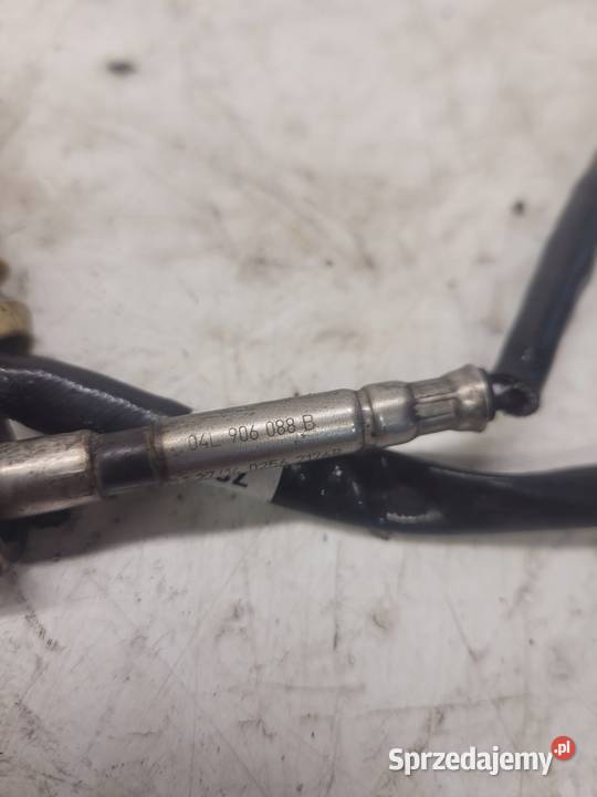 CZUJNIK TEMPERATURY SPALIN AUDI VW 04L906088B Przystajń