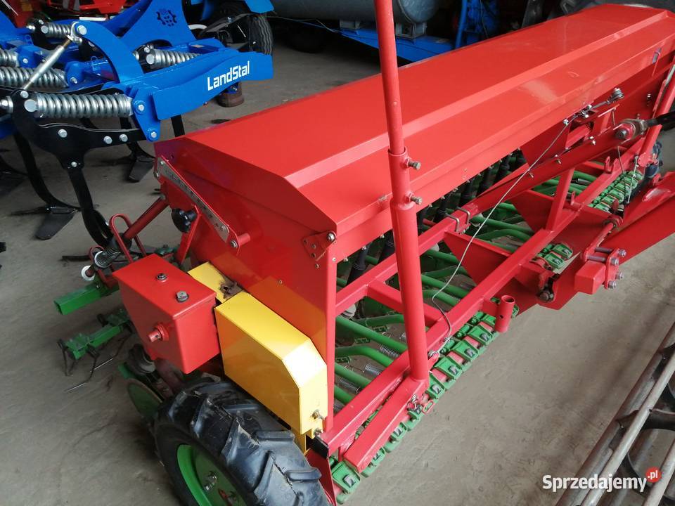 Zestaw uprawowo siewny POM Brodnica siewnik nieuszkodzony Korytnica