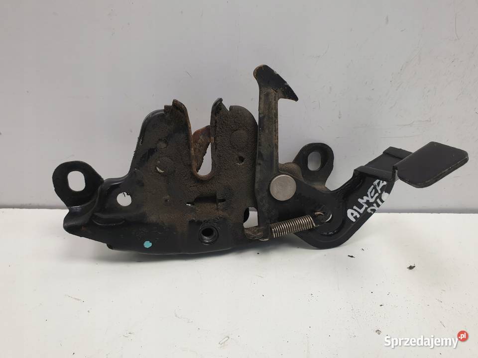 Nissan Almera N16 ZAMEK MASKI Rygiel lubelskie Rudka