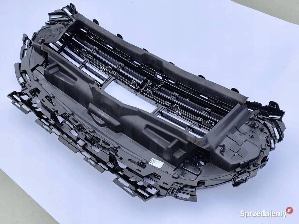 MERCEDES W214 E KLASA GRILL ATRAPA CHŁODNICY Przemęt