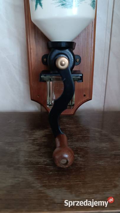 Stary młynek do kawy Antyki Goleniów