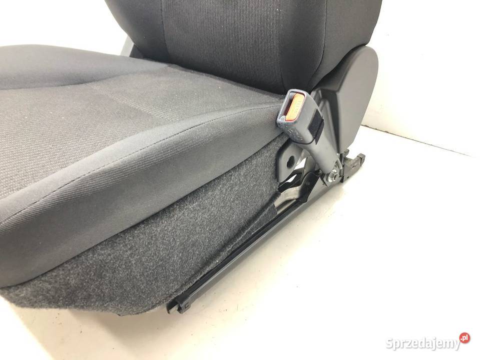 SUZUKI SX4 SCROSS 2017R LIFT FOTEL PRAWY osobowe Skarżysko-Kamienna