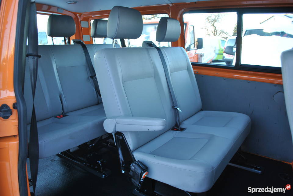 Volkswagen T5 Osobowy 9 Osób 19 TDI Hak Klima Sierakowice sprzedam