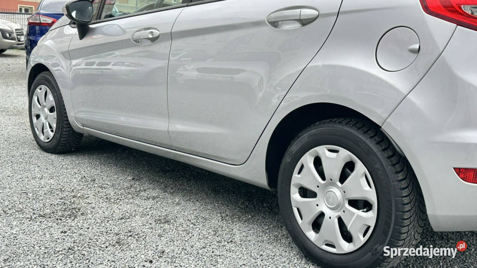 Ford Fiesta Benzyna Zarejestrowany Ubezpieczony warmińsko-mazurskie Elbląg sprzedam