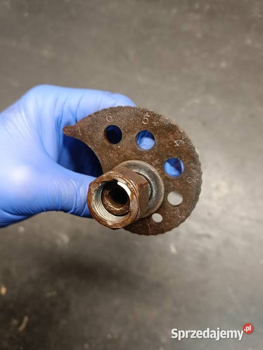 Oś ośka koło tył napinacz dystans koła części Gołaczewy