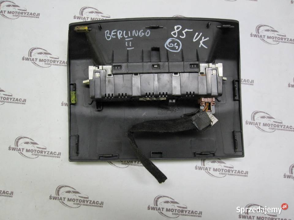 CITROEN BERLINGO II 11r wyświetlacz 9680939077