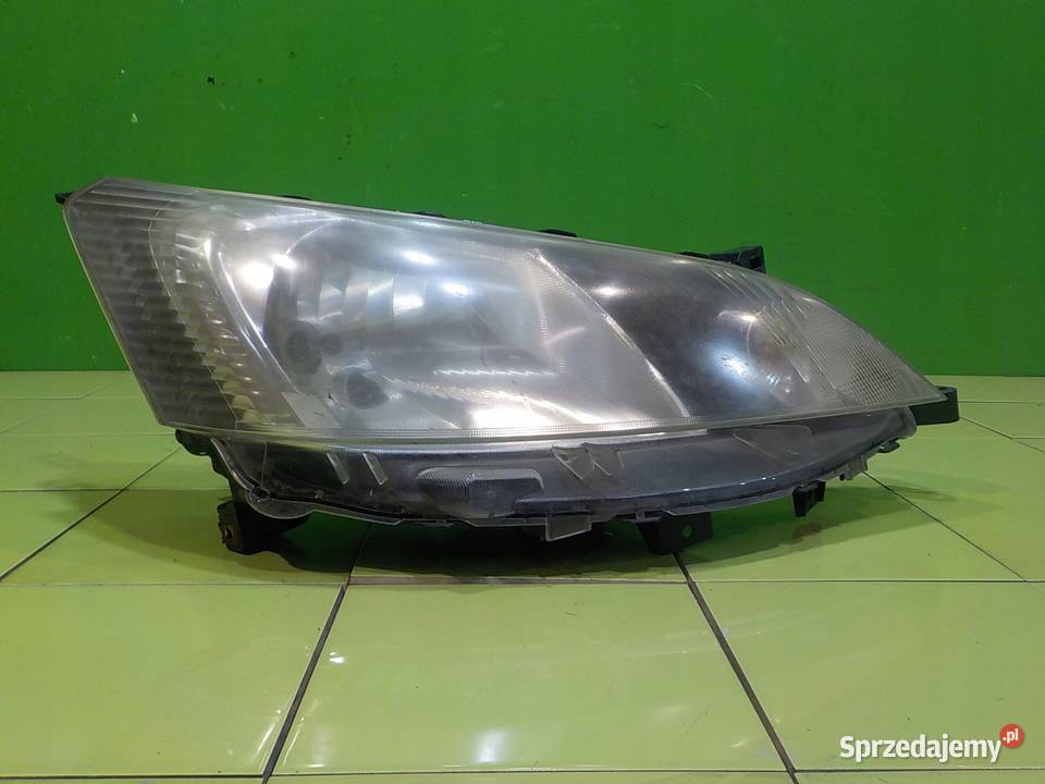 NISSAN NV200 15 DCI 10r VAN lampa prawa przod Suków