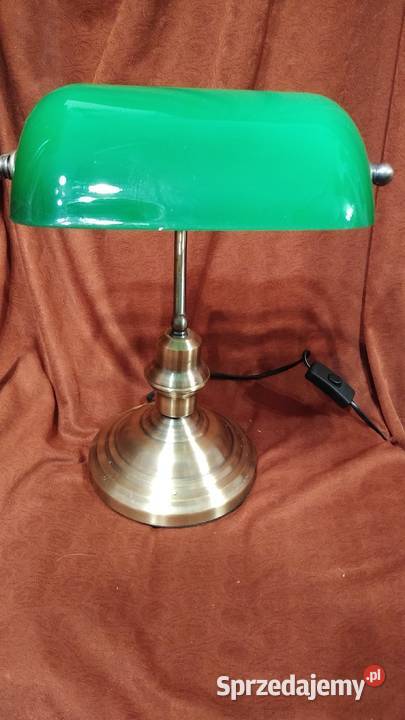 Lampa na biurko Oświetlenie