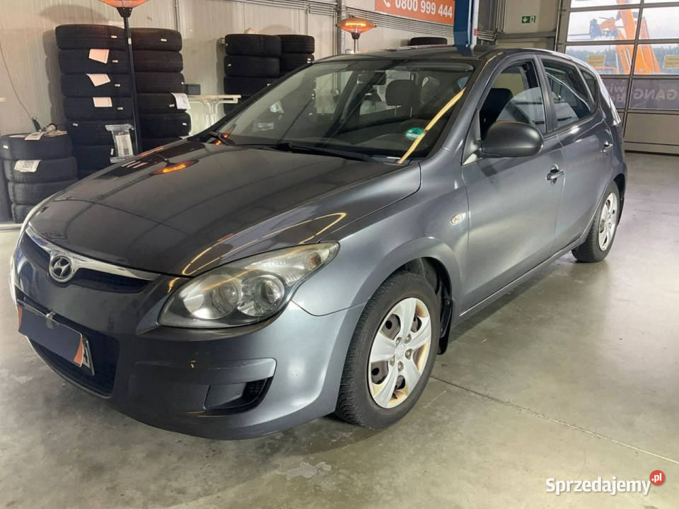 Hyundai i30 Niezawodna i mocna komputer pokładowy