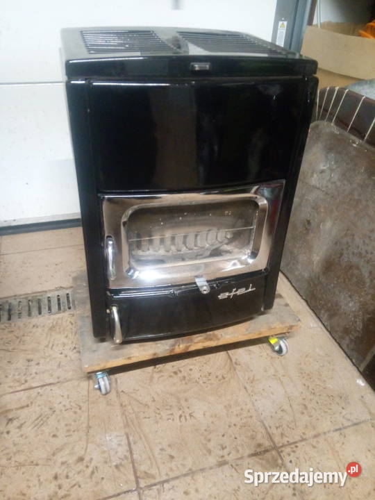 Piec kominek żeliwny z fajerką Vintage Borcz