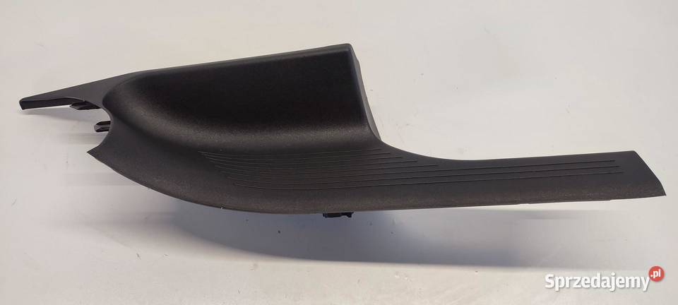 VW TAYRON OSŁONA PROGU PRAWY TYŁ 57H863736 osobowe