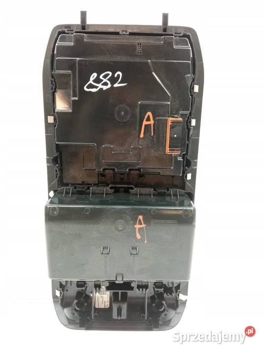 LAMPKA PODSUFITKI CZARNA 5E3959569A Skoda świętokrzyskie