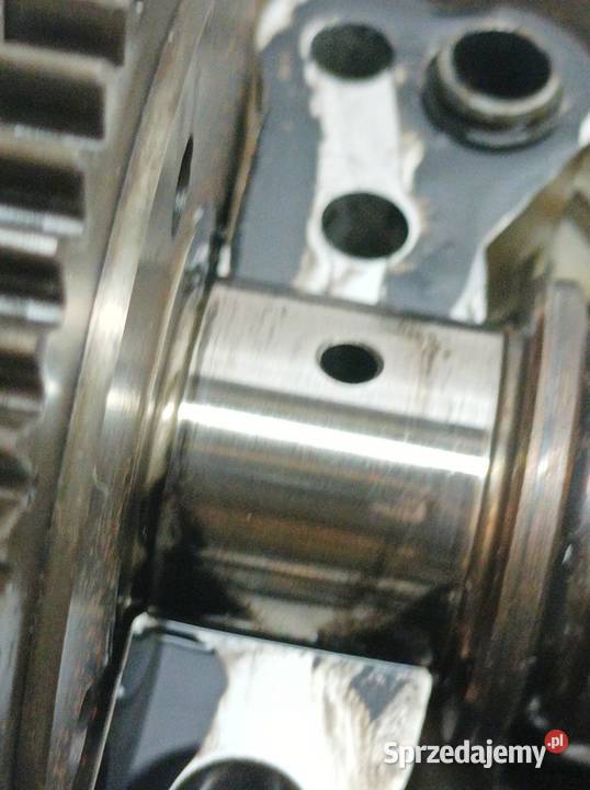 GŁOWICA KOMPLETNA 20 D4D Toyota Auris I 20062012 Rok produkcji 2008