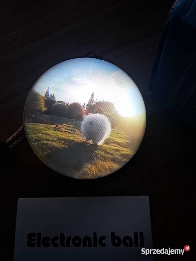 nowa kryształowa kula 3d wyświetla animacje Sandomierz