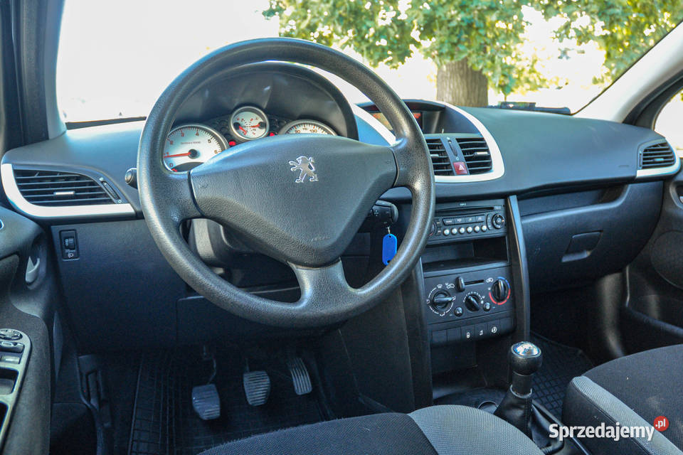 Peugeot 207 Salon 1 właściciel 106 Wrocław sprzedam