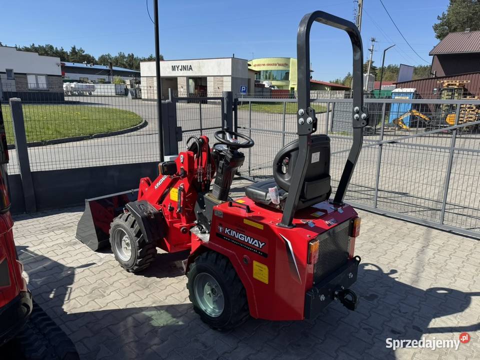 Ładowarka kołowa silnik KUBOTA udźwig 700