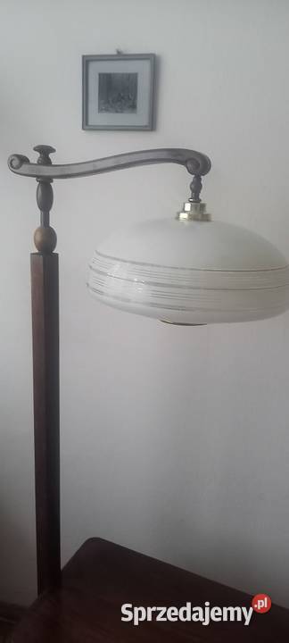 Drewniana lampa podłogowa ze stolikiem ruchome sprzedam