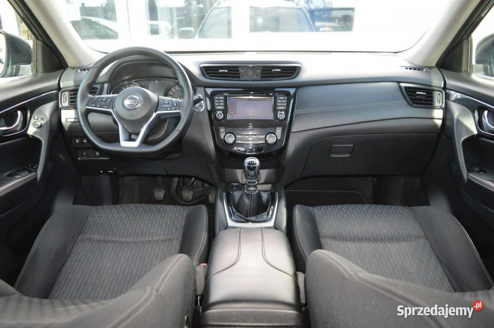 Nissan XTrail 17 dCi Serwis 100bezwypadkowy LED Hrubieszów sprzedam