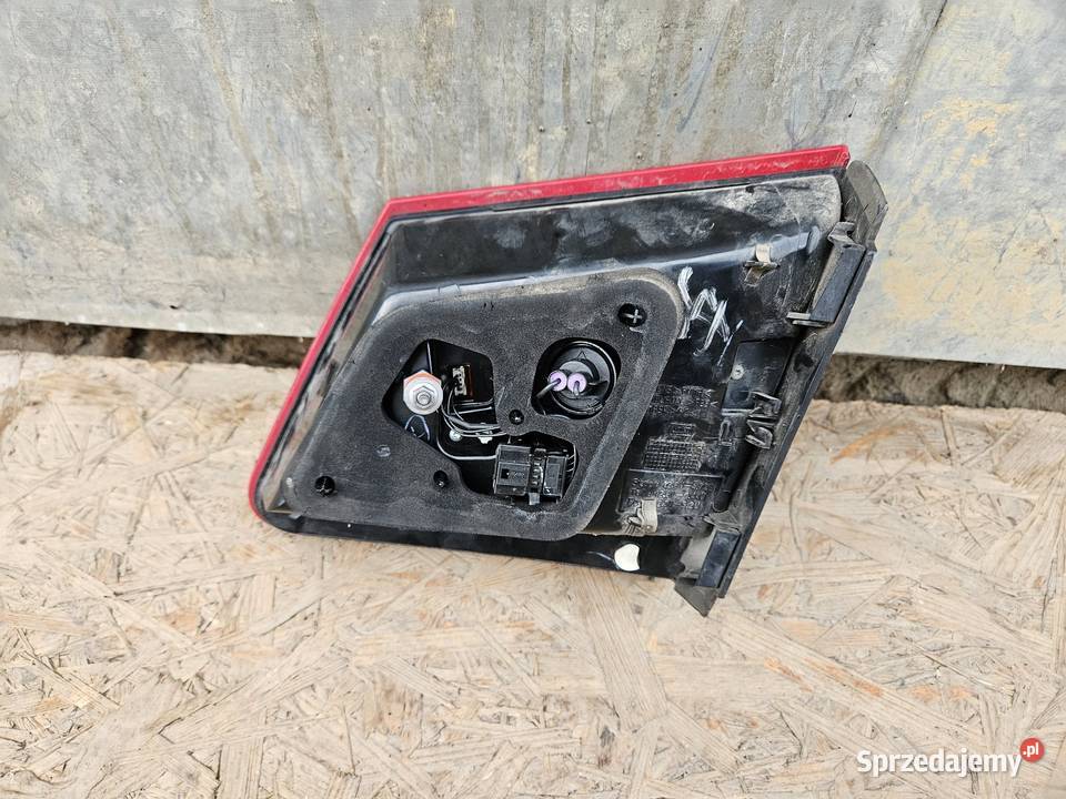 MERCEDES W212 KOMBI LAMPA LEWA TYŁ TYLNA Lampy tylne wielkopolskie Międzychód