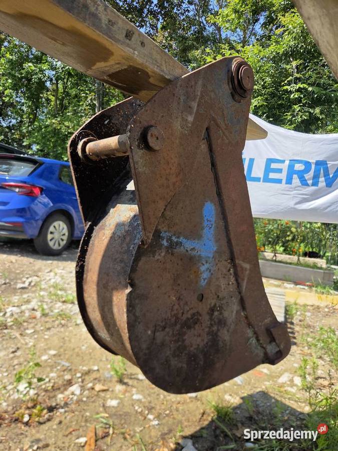 Łyżka wąska 300mm do koparko ładowarki CAT 428E Do maszyn budowlanych Topołowa