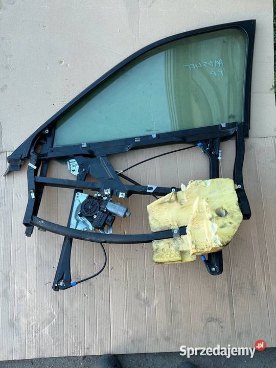 Podnośnik szyby prawy przód Audi a4 b5 sedan Bydgoszcz