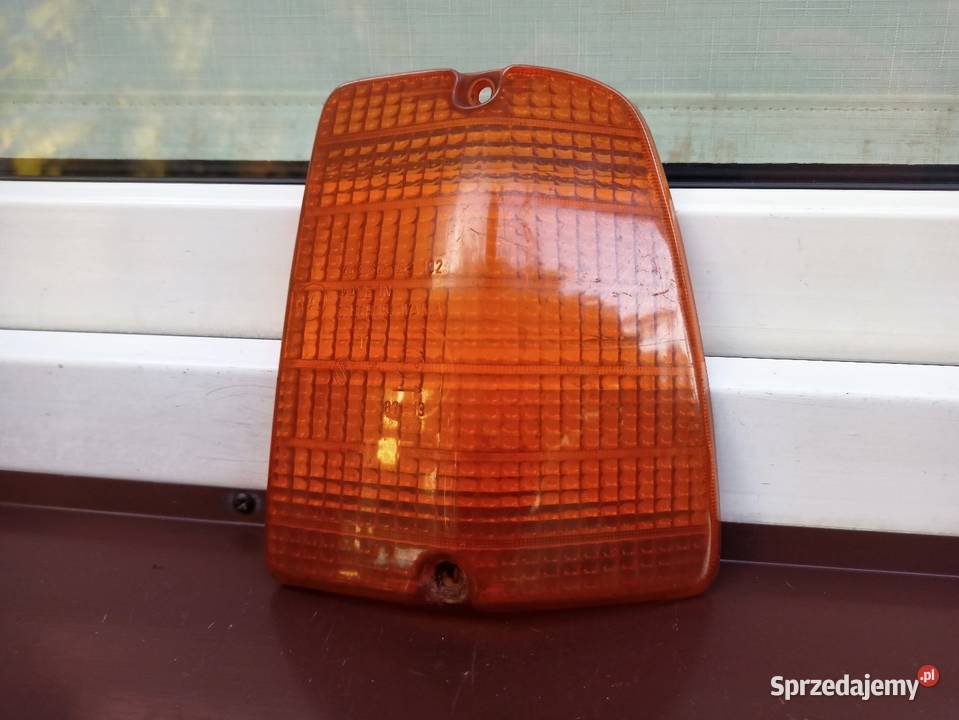 Skoda 105 120 klosz kierunkowskazu lewy kierowcy osobowe
