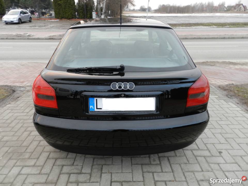 Czarne Audi A3 16 Gaz sekwencja 1998 Stan VAT marża sprzedam