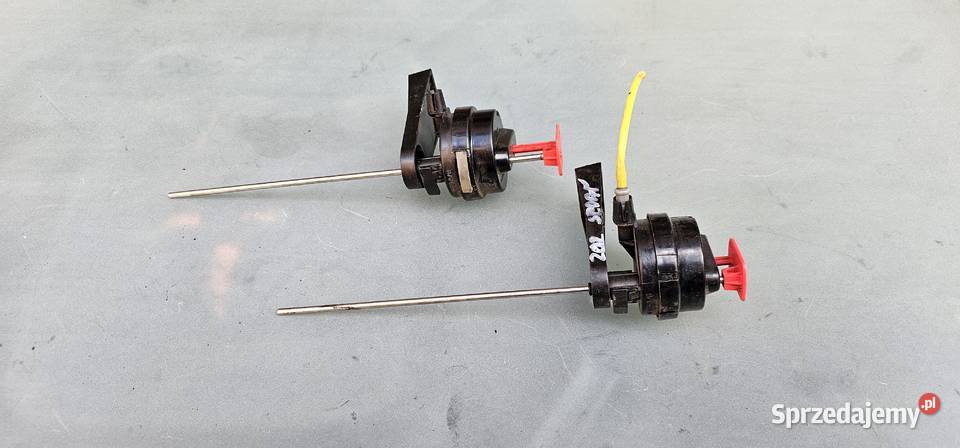 Siłownik klapki wlewu paliwa mercedes w202 Rok produkcji 1998 Zbąszyń sprzedam