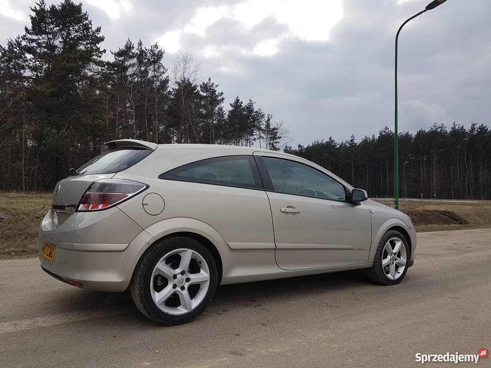 Opel Astra H GTC 19 CDTI 150 SportNaviSkóra beżowy Motoryzacja Dąbrowa Górnicza