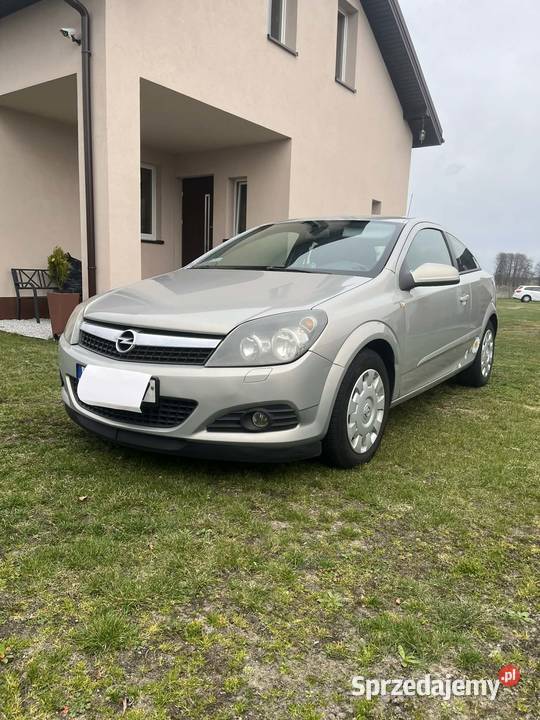 Astra GTC 16 benzyna łódzkie Kurowice Kościelne sprzedam