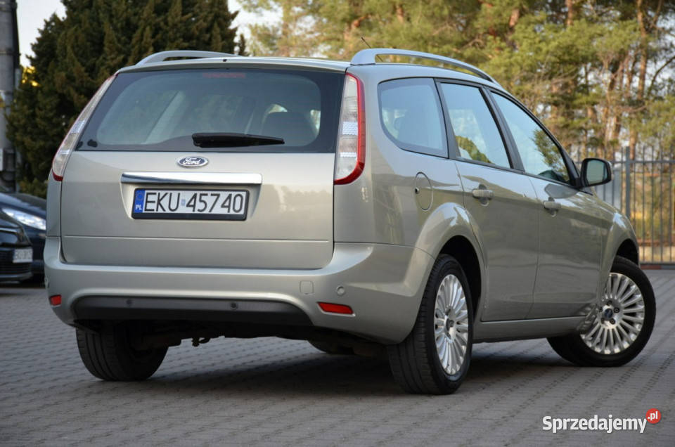 Ford Focus Zarejestr Titanium 18i 125 Serwis benzyna Focus Kutno sprzedam