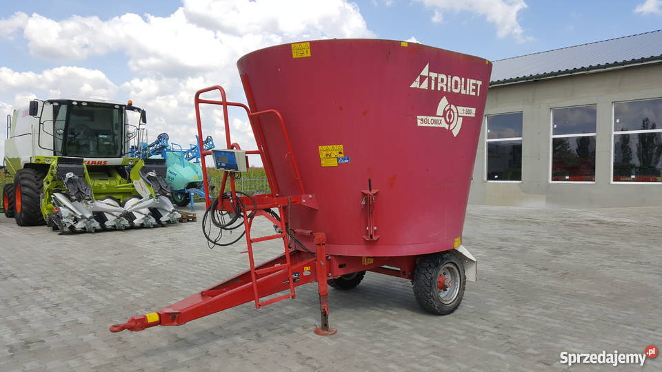 Paszowóz Trioliet 900 Wasilew Szlachecki