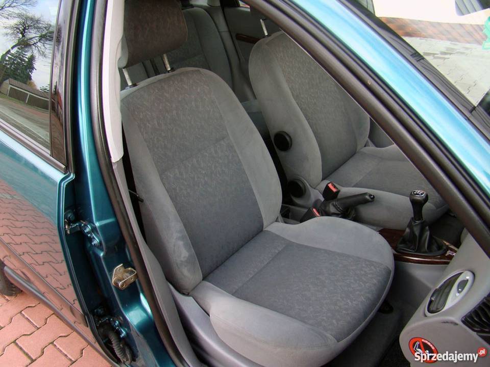 Na sprzedaż Ford Focus zielony mazowieckie Gostynin