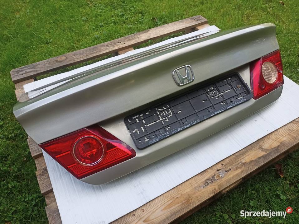 Honda City IV 4 klapa bagażnika kompletna YR528M osobowe