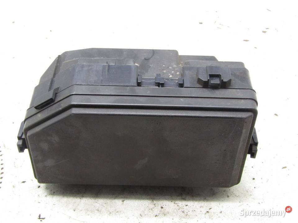 SKRZYNKA BEZPIECZNIKÓW 22 IDTEC HONDA CRV CRV IV osobowe sprzedam