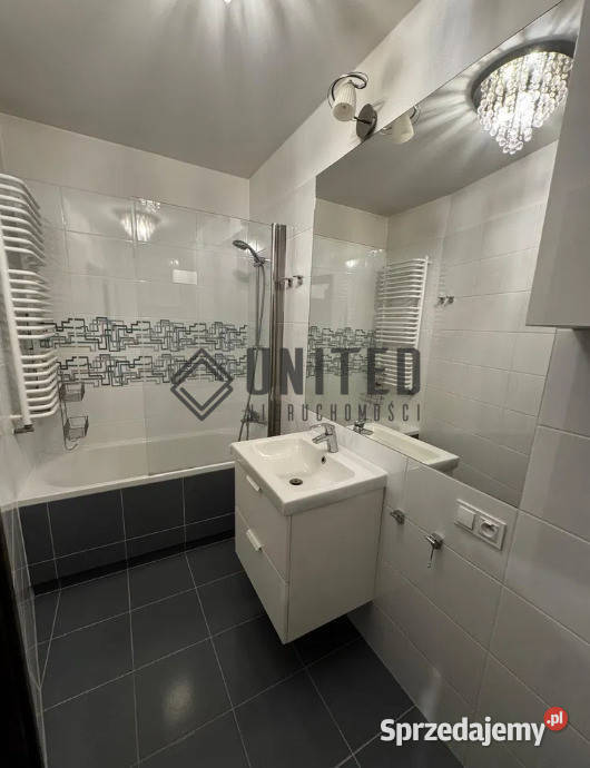 Ulicy Zefirowej sprzedam