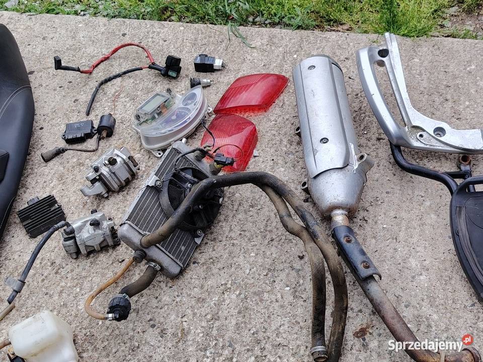 Yamaha XC 300 Yamaha mbk skuter silnik siedzenie opolskie Świerczów