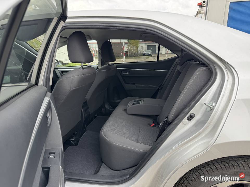 Toyota Corolla 16 BENZYNA Salon Polska Konin