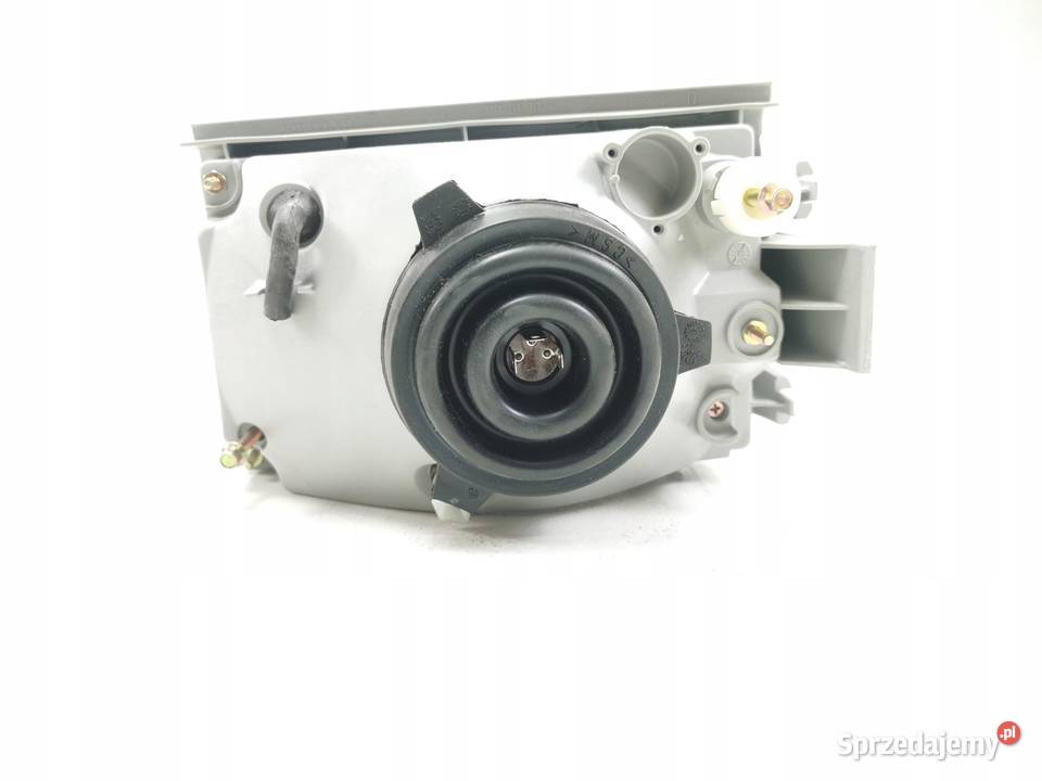 REFLEKTOR PRAWY PRZÓD FIAT CROMA 19851996 osobowe sprzedam