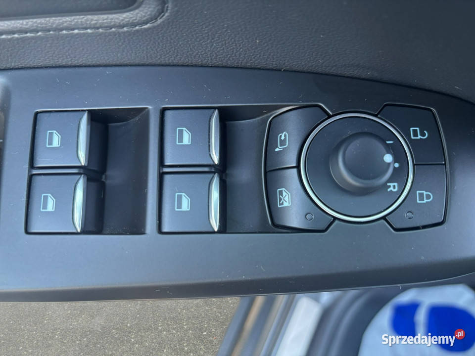 Ford Focus 23 EcoBoost ST X Z Polskiego Salonu asystent pasa ruchu Warszawa