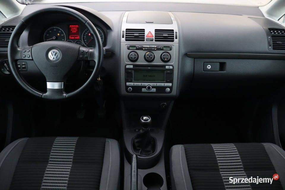 VW Touran 16 Zabrze