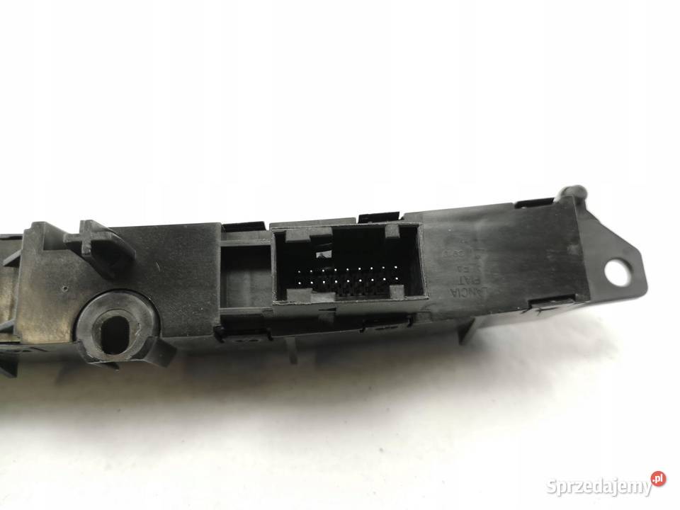 PANEL PRZEŁĄCZNIKÓW FIAT 500L 12 ORYGINAŁ ASO sprzedam