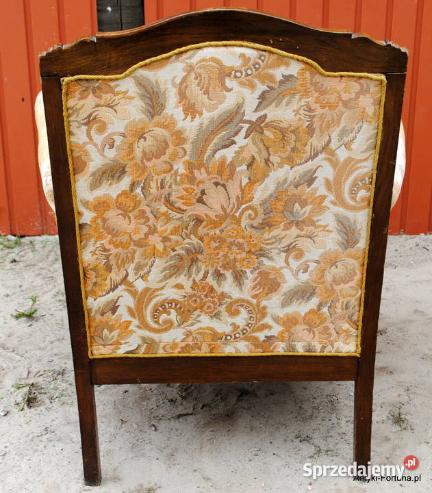 Stary fotel 40 Mała Karczma