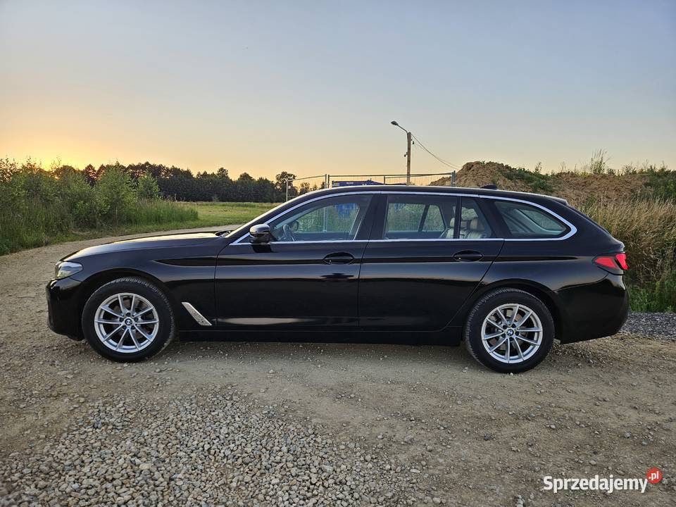 BMW 520i Luxury Line G31 Touring 2022 Serwis ASO wspomaganie kierownicy Gliwice sprzedam