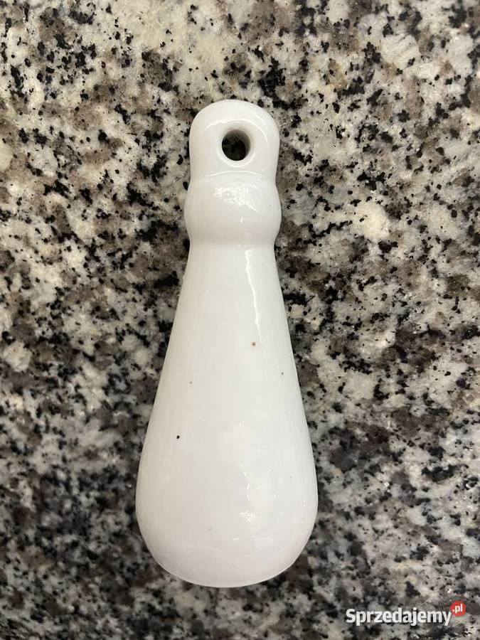Porcelanowa rączka do spłuczki zabytek Łódź